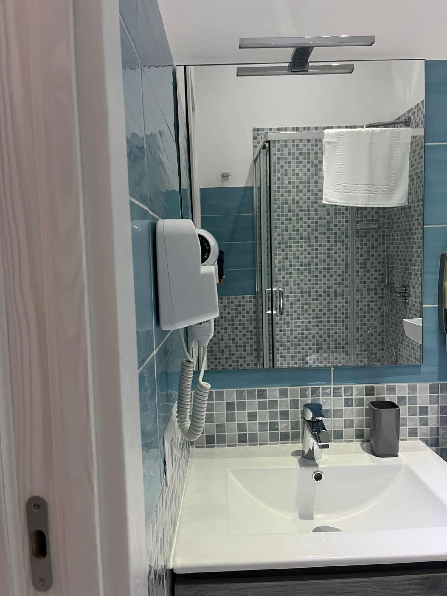 Anyma Home Crotone Eksteriør billede